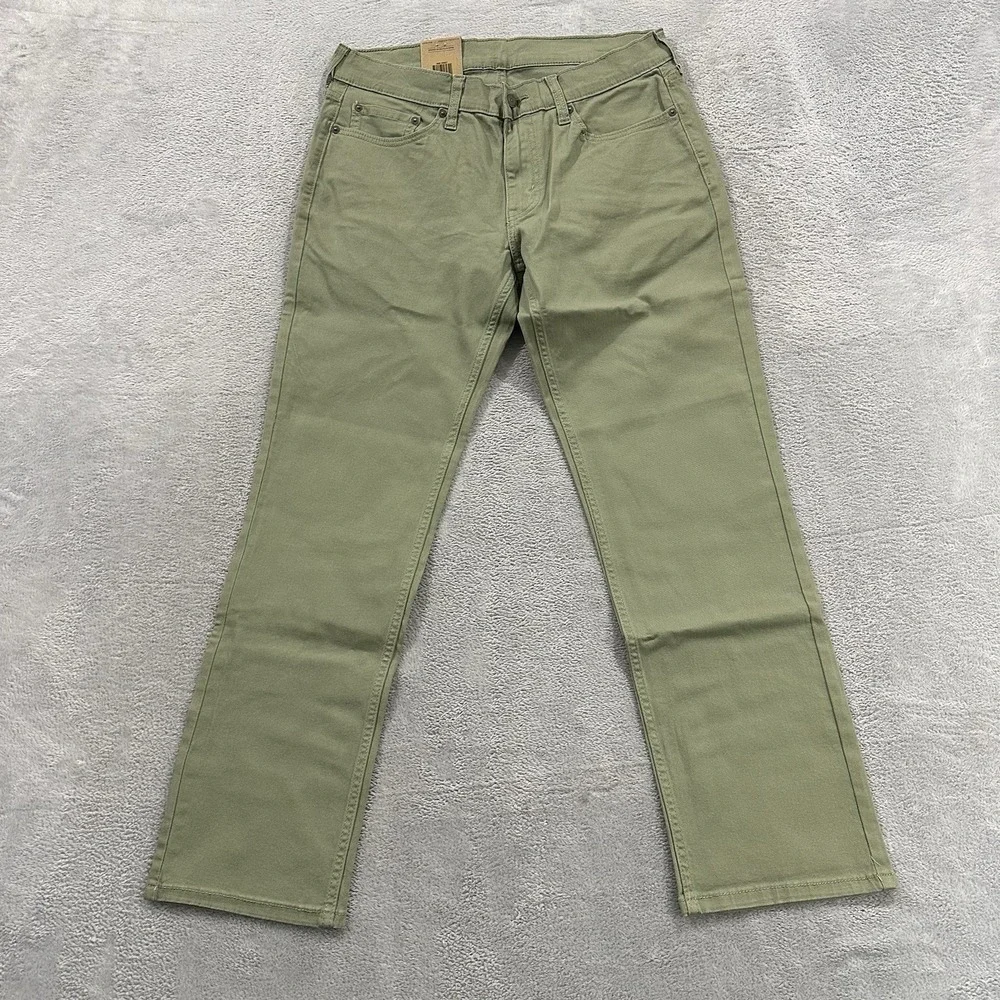 Levis excellent no